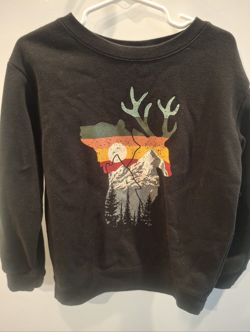 Garanimals Black Crewneck Sweatshirt with Multicolor Mountain & Antler Graphic